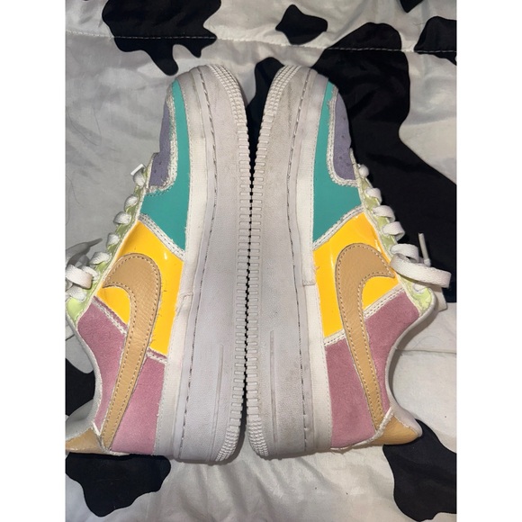 Sz 8 Nike Air Force 1 '07 Premium "Pastel Reveal Sneakers - Picture 4 of 6